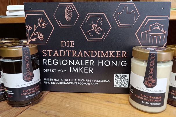 Honiggläser (Foto: Maria Meißner) Honiggläser